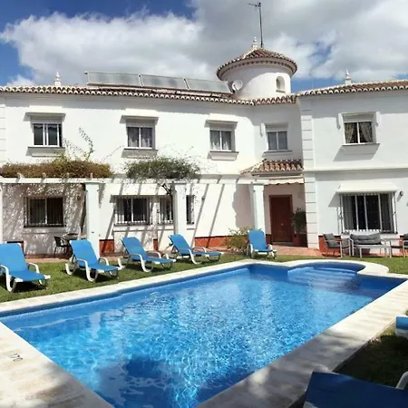 Eden Villa Nerja